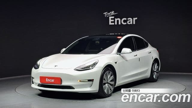 Tesla модель 3 Long Range, 2020 1
