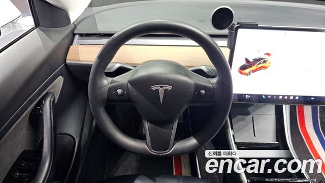 Tesla модель 3 Long Range, 2020 13