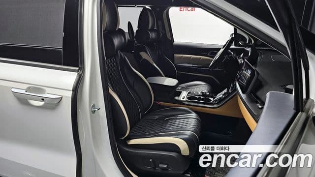 Kia Carnival 4세대 7인승 High Limousine(компания по спецнадстройкам), 2023 10