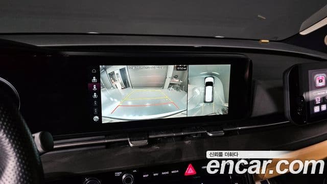 Kia Carnival 4세대 7인승 High Limousine(компания по спецнадстройкам), 2023 17