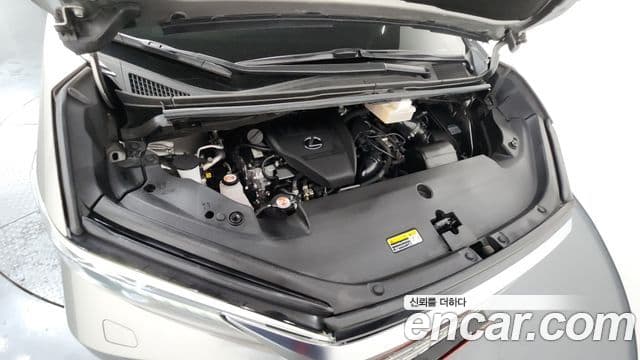 Lexus LM 2세대 500h Royal, 2025 6