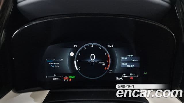 Lexus LM 2세대 500h Royal, 2025 8