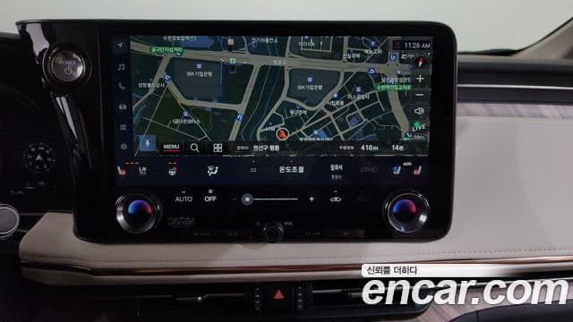 Lexus LM 2세대 500h Royal, 2025 14