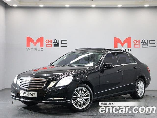 Mercedes-Benz E-класс W212 E300 Elegance, 2012 1