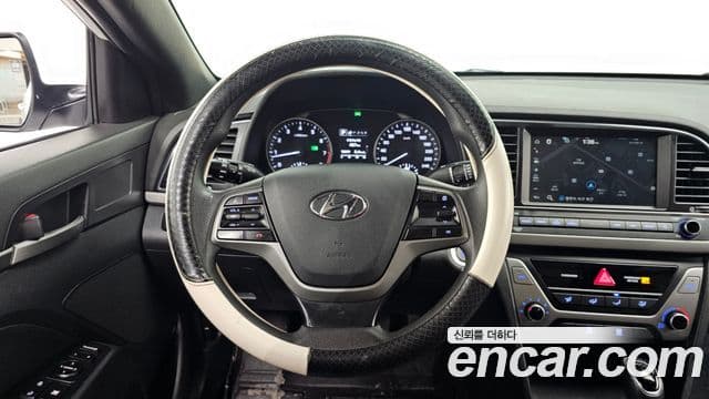 Hyundai Avante AD 1.6 GDI Value Plus, 2018 13