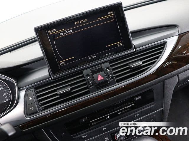 Audi New A6 C7, 2013 8