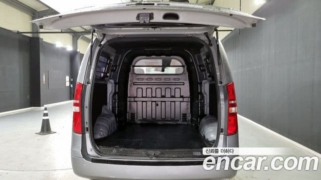 Hyundai Grand Starex Smart, 2017 18