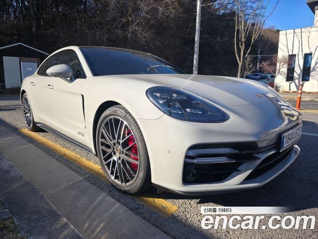 Porsche Panamera (971) 4.0 GTS, 2022 1
