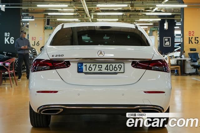 Mercedes-Benz E-класс W213 Exclusive, 2022 4
