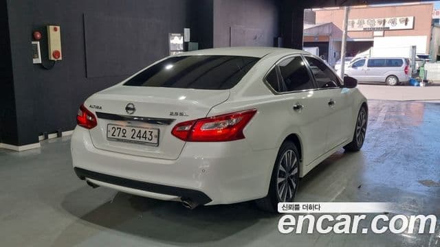 Nissan 알티마 L33, 2017 2