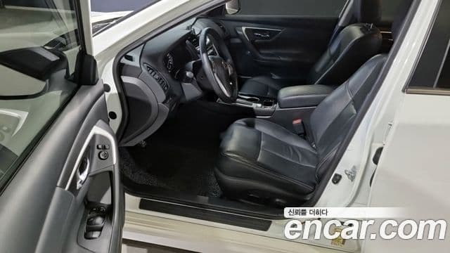 Nissan 알티마 L33, 2017 10