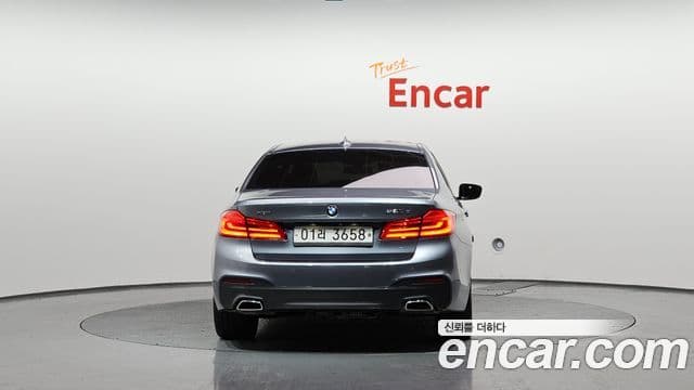 BMW 5시리즈 (G30) 520d M Sport, 2017 4