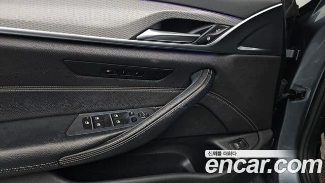 BMW 5시리즈 (G30) 520d M Sport, 2017 18