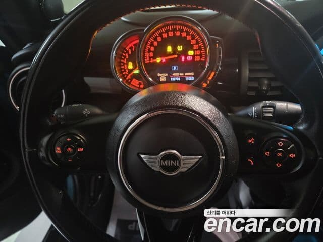 Mini Cooper кабриолет 3세대, 2018 16