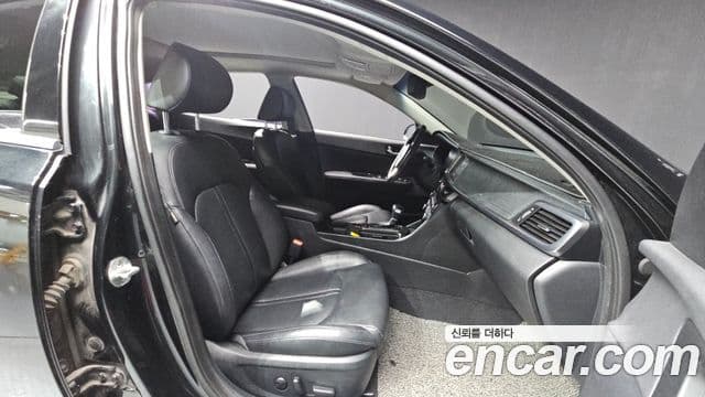 Kia K5 2세대 Prestige, 2016 11