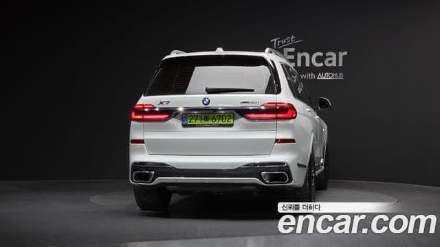 BMW X7 (G07) xDrive 40i M Sport 6인승, 2025 4