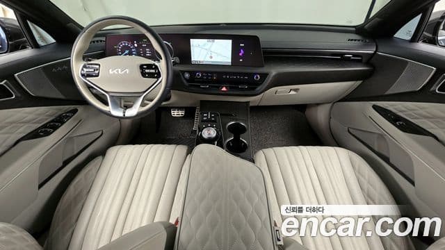 Kia K8 гибрид Signature, 2023 7