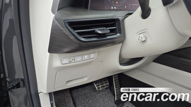 Kia K8 гибрид Signature, 2023 17