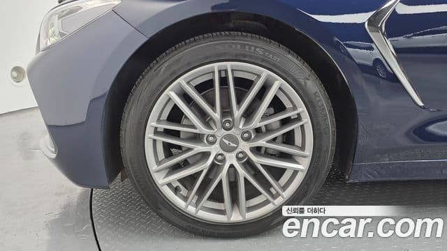 Genesis G70 Elite, 2019 все фото