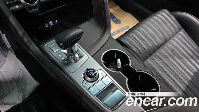 Genesis G70 Elite, 2019 9