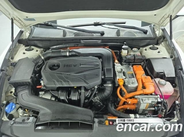 Hyundai Sonata гибрид (DN8) Family, 2021 все фото