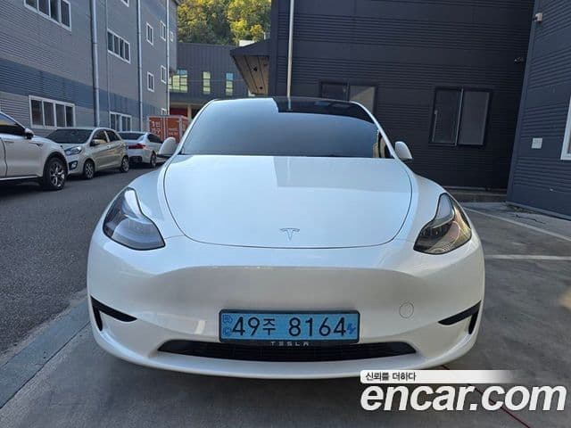 Tesla модель Y, 2023 3