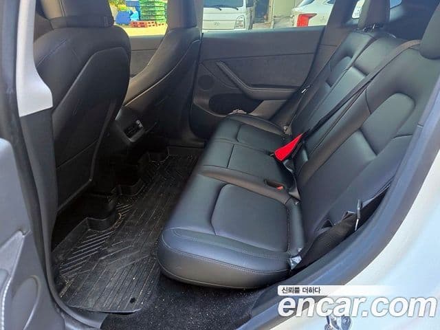 Tesla модель Y, 2023 7