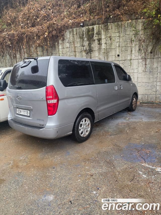 Hyundai Grand Starex CVX Luxury, 2012 1