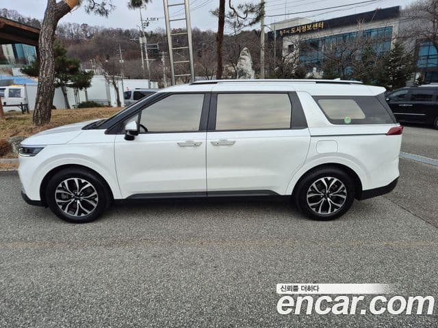 Kia Carnival 4세대 Prestige, 2023 3