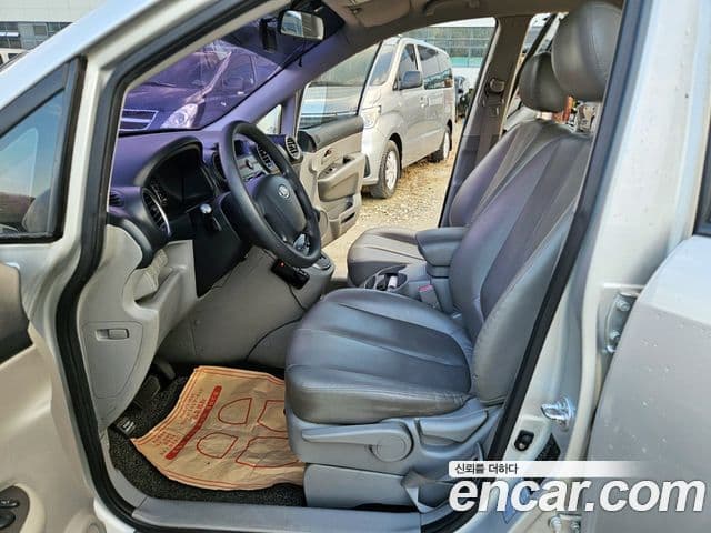 Kia 뉴카렌스 топовая версия, 2008 8