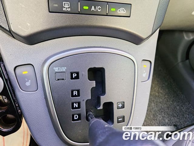 Kia 뉴카렌스 топовая версия, 2008 14