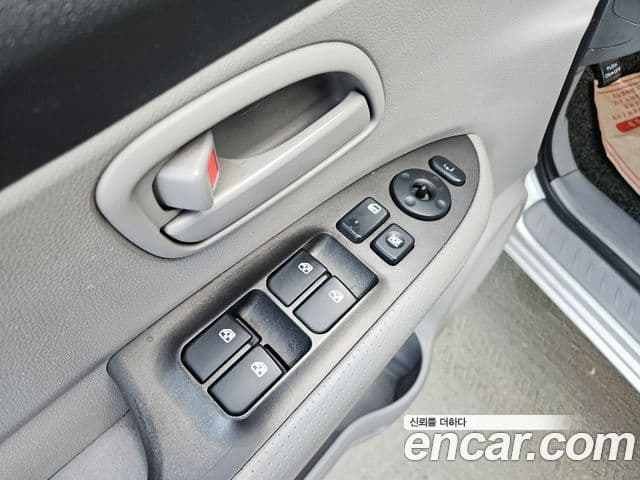 Kia 뉴카렌스 топовая версия, 2008 15