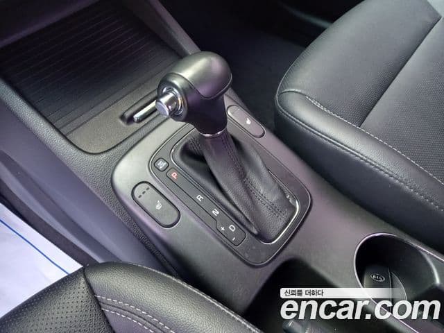 Kia K3 Trendy, 2014 10