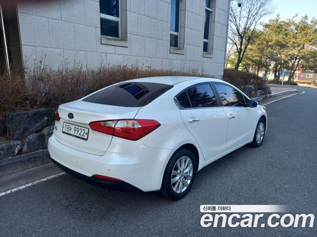 Kia K3 Trendy, 2014 13