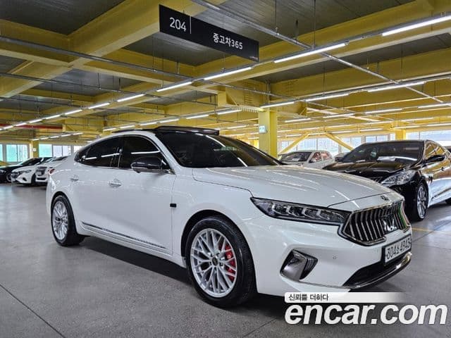 Kia K7 Premier гибрид Signature, 2020 1