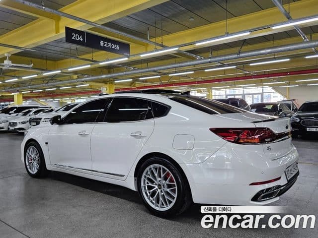 Kia K7 Premier гибрид Signature, 2020 2