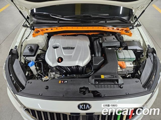 Kia K7 Premier гибрид Signature, 2020 6