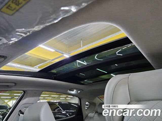 Kia K7 Premier гибрид Signature, 2020 16