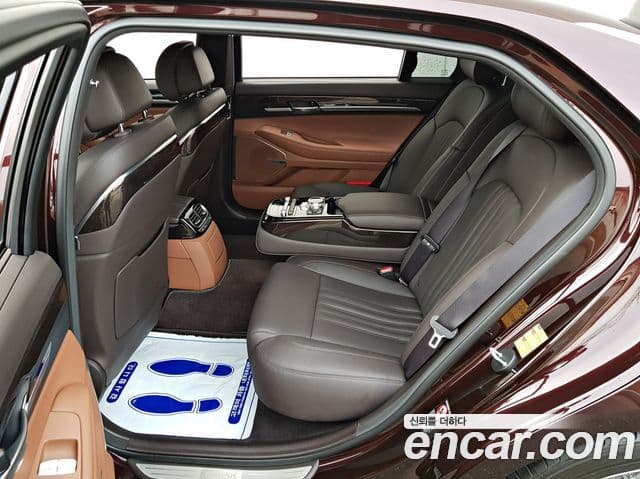 Genesis G90 Premium Luxury, 2019 1