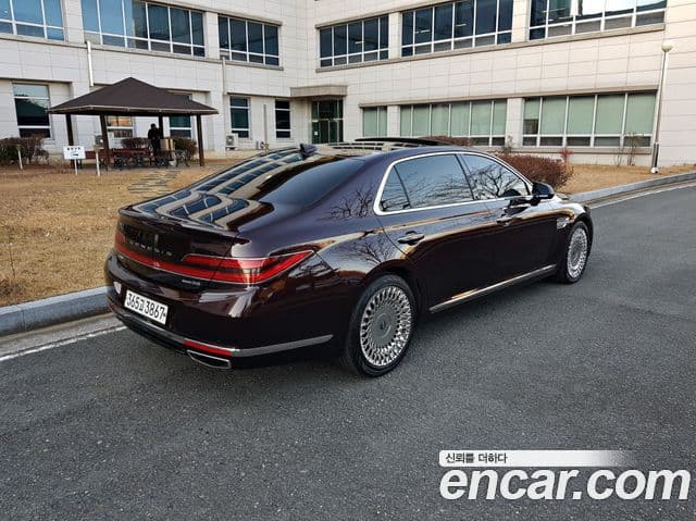 Genesis G90 Premium Luxury, 2019 8