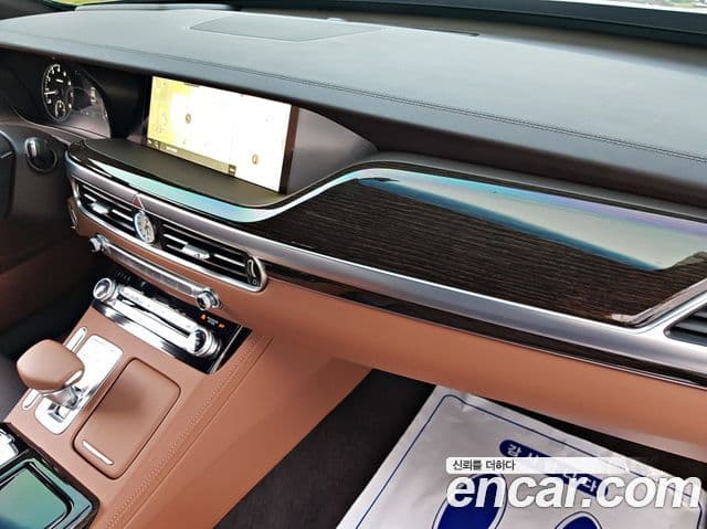 Genesis G90 Premium Luxury, 2019 15