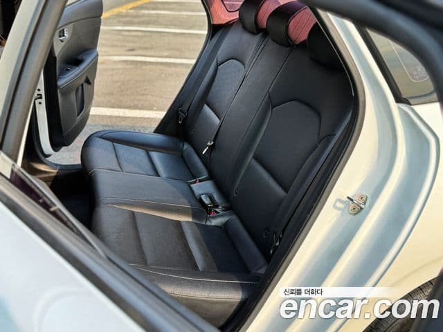 Kia All New K3 Luxury, 2019 19