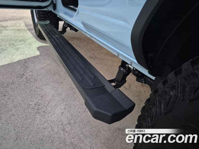 Ford Bronco 6세대 2.7 first Edition, 2023 8