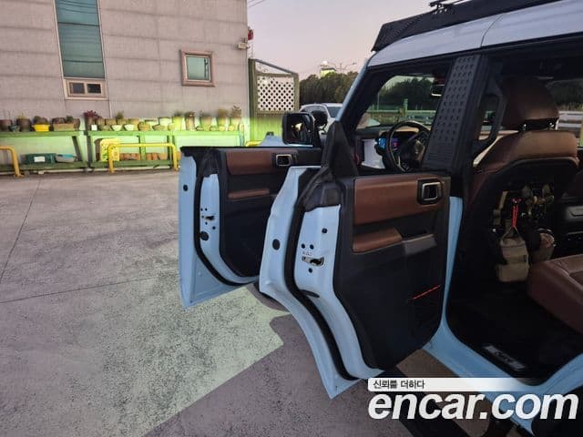 Ford Bronco 6세대 2.7 first Edition, 2023 13