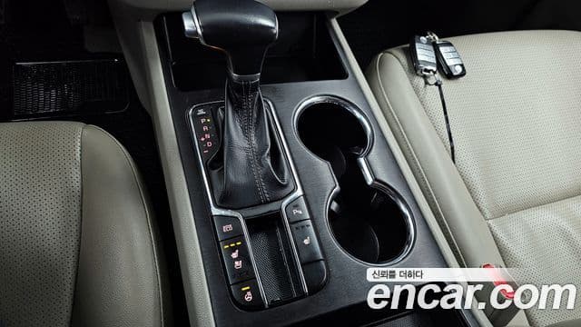 Kia The / новый New Carnival Luxury, 2019 9