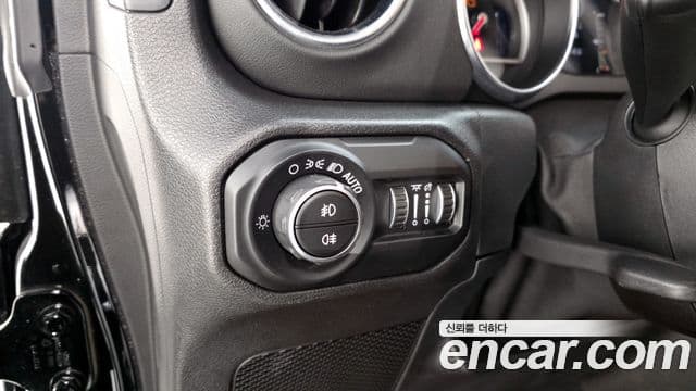 Jeep Wrangler (JL) 2.0 Rubicon 4도어 Recon Edition, 2020 18