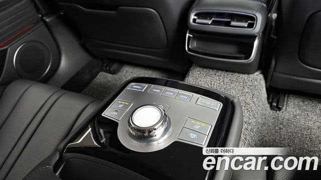 Genesis G80 (RG3) бензин 2.5 турбо 2WD, 2025 19