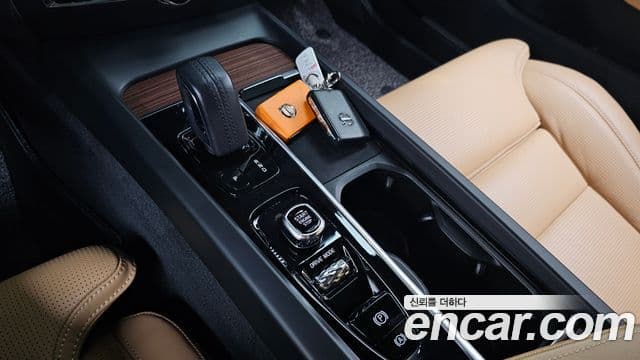 Volvo V60 Cross Country 2세대 B5 Pro AWD, 2021 9