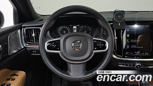 Volvo V60 Cross Country 2세대 B5 Pro AWD, 2021 13