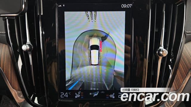 Volvo V60 Cross Country 2세대 B5 Pro AWD, 2021 15